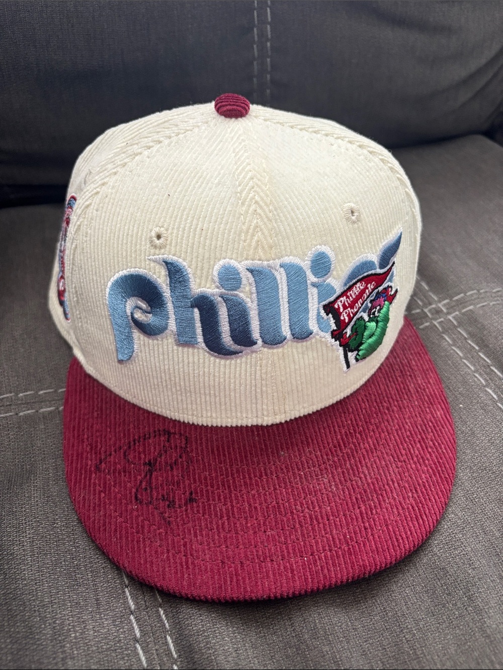New Era Philadelphia Phillies Corduroy Snapback Hat, autographed